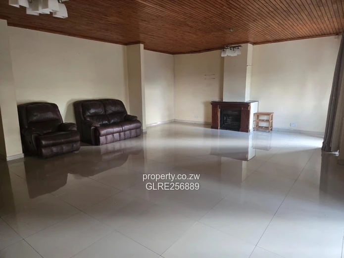 Borrowdale 7-Bed Family Home Opp Brook — Pool, Tennis & Garden