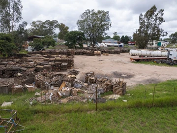 Commercial & Industrial Land