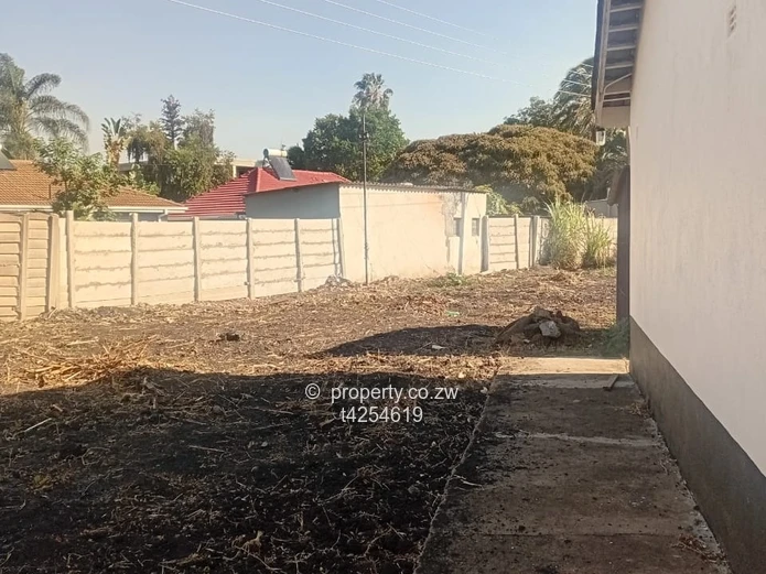 Avondale 3 bedroomed house to Rent 