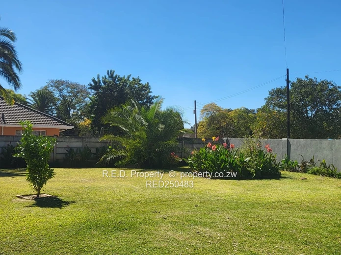 House To Let In Parklands!