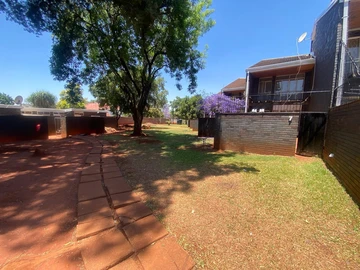 2 Bedroom Garden Flat