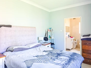 3 Bedroom Garden Flat