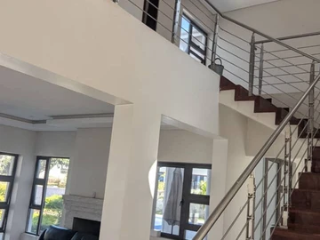 8 Bedroom House