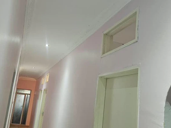 8 Bedroom House