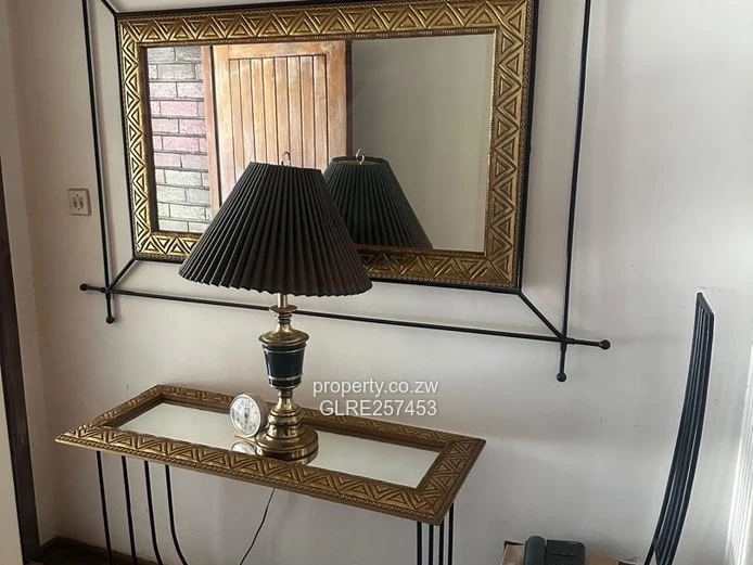 Vainona Family Home — 5BR, Pool & Balcony on 4666m²