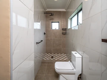 4 Unit Townhouse Complex