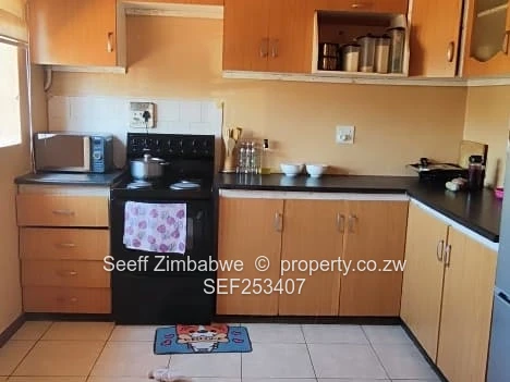 Charming 3-Bedroom Family Home with Private Guest Cottage