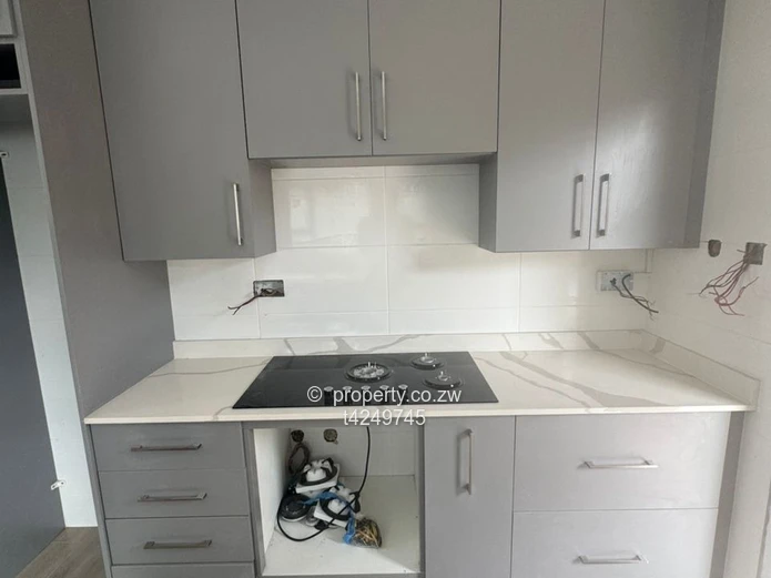 Marlborough East 4 bedroomed duplex apartment for rent 
