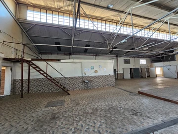 Warehouse & Factory