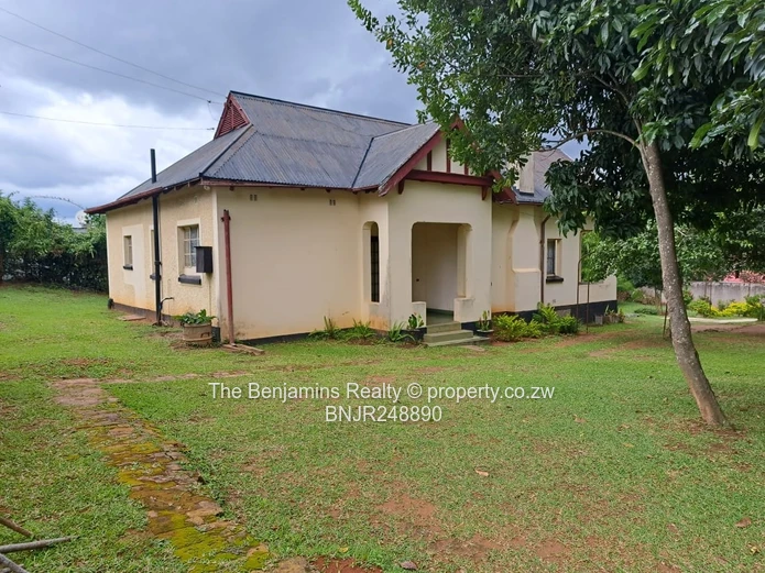 3 Bedroom House for Sale in Avenues Mutare