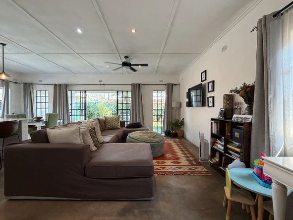2 Bedroom House