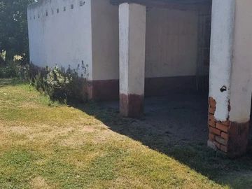 6 Bedroom Cottage