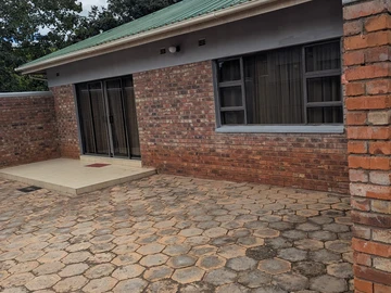 2 Bedroom Garden Flat