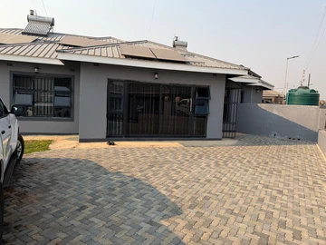 4 Bedroom House