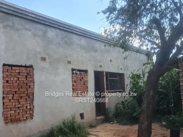3-Bedroom unfinished house in Hatcliff Extension  (Sole Mandate)