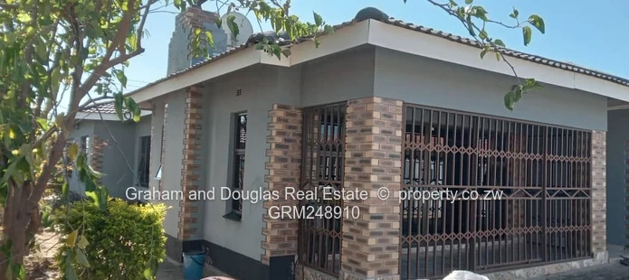 Mabvazuva Estate Phase 1.1 Ruwa House To Let