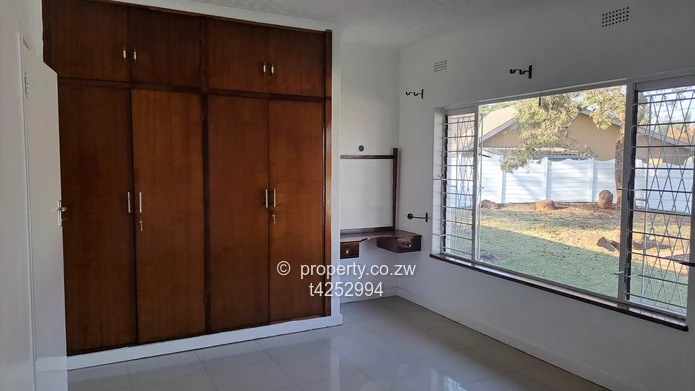 Gunhill 4 bedroomed house for Rent