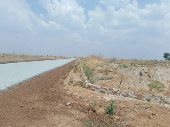 Stands & Residential Land