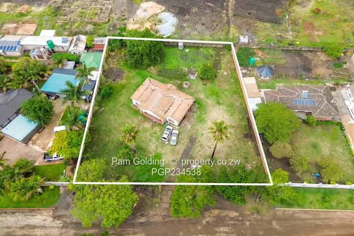 3 Bedroom Fixer Upper Near HIT