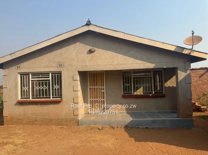 Mufakose New Stands House To Rent  (Sole Mandate)