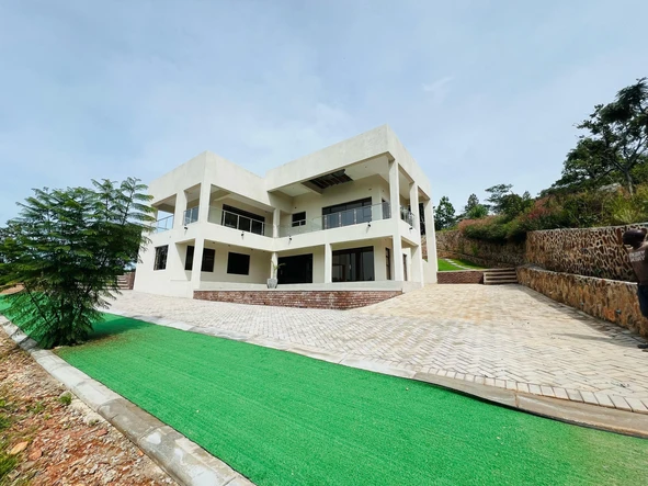 Glenlorne double storey for sale