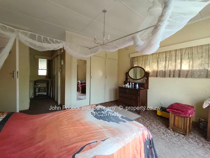 Exceptional 3-Bedroom Family Estate on Two Acres in Prime Burnside