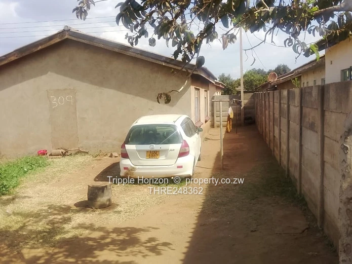 Dzivarasekwa 2-Bed Core house with Walled Yard, Parking & Main Road Frontage