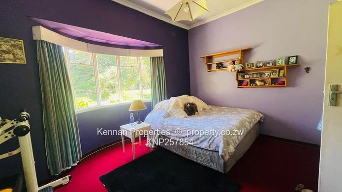 Golden Oldie Family home with Cottage (Sole Mandate)