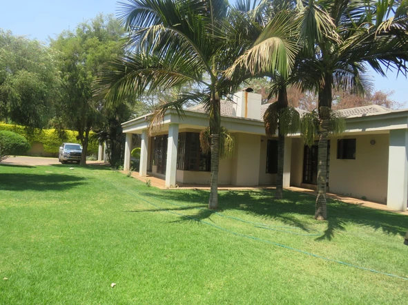Spacious 4-Bed Highlands Home with Borehole for Rent