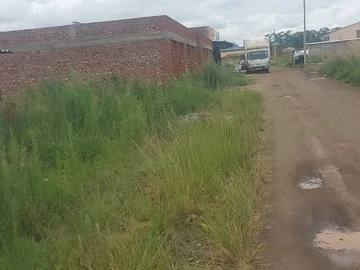 Commercial & Industrial Land