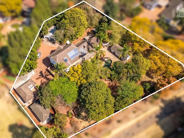 5 Bedroom House