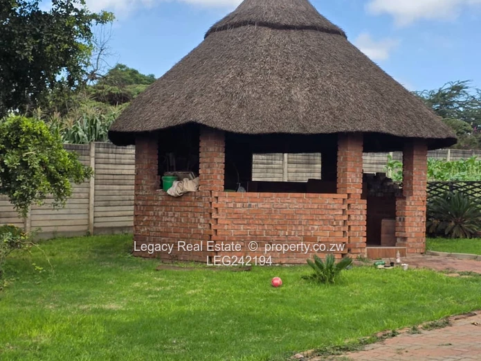 Commercial Zone Property: 3-Bed House Plus Quarters in Ardbenie