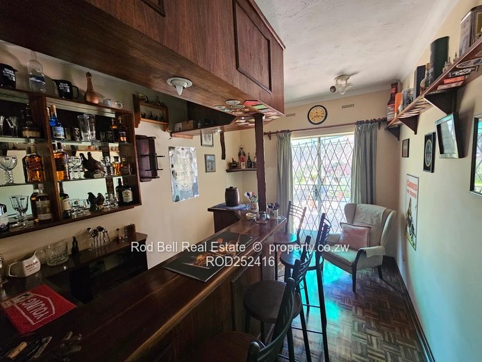 Neat 3 bedroom corner property