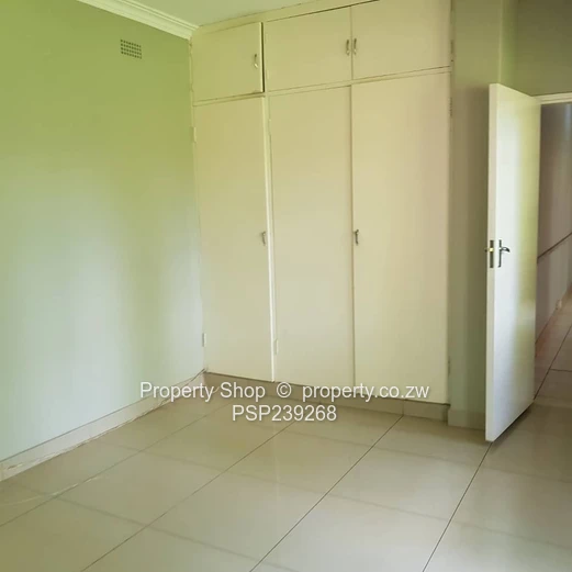 Family Home in A Leafy Suburb!