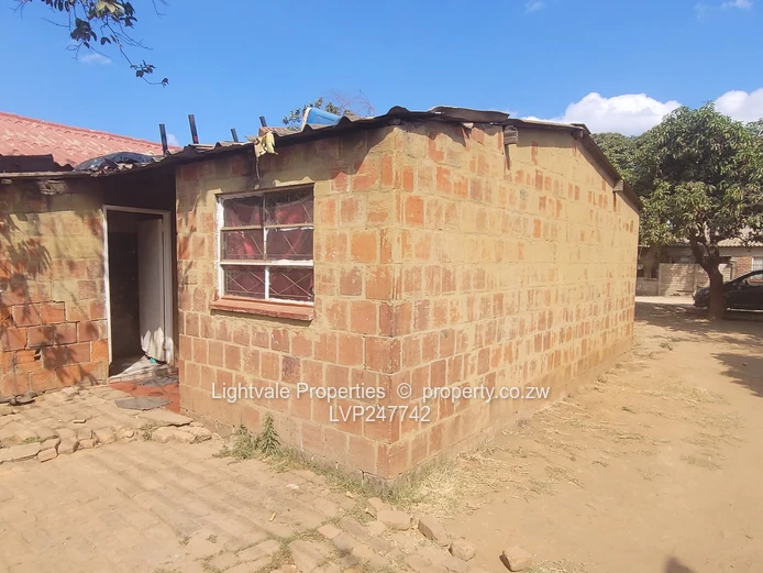 Glen View 1 Core house  (Sole Mandate)