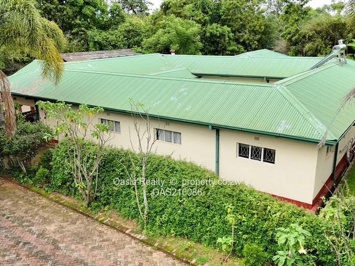 17 Acre well equipped Agro Residential Plot - 2.4KM away from Mutare Road/Goromonzi turn off (Sole Mandate)