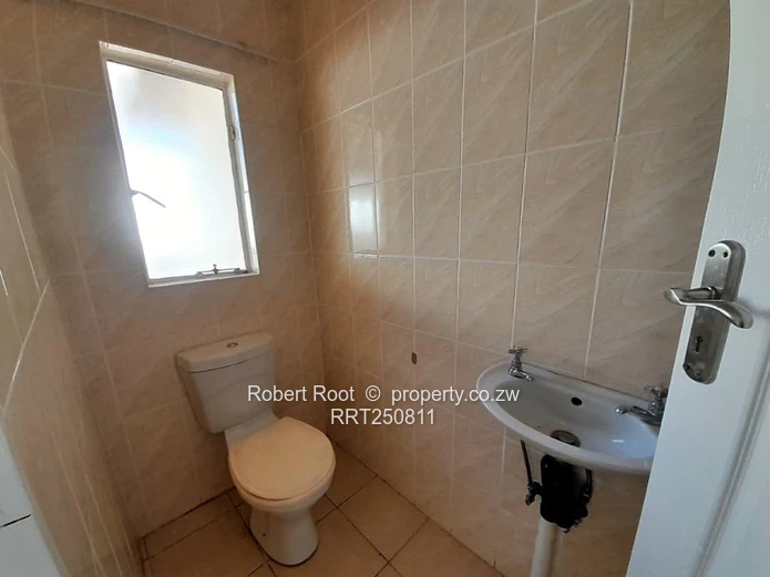 4 bedroom Apartment to Rent in Philadelphia.