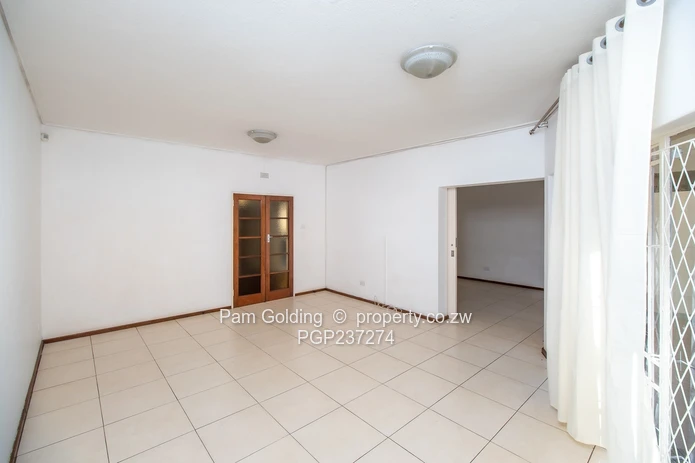 Townhouse For Rent In Avenues