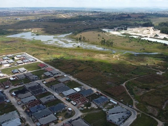 Stands & Residential Land