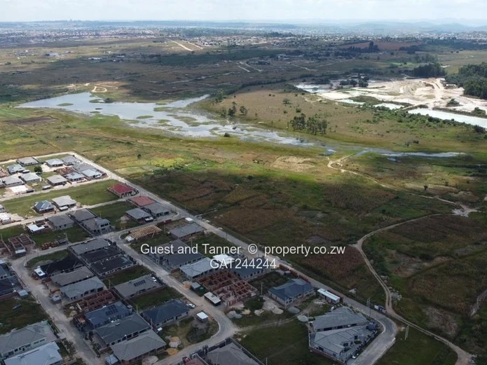 High School stand for Sale in Mabvazuva Estate!!