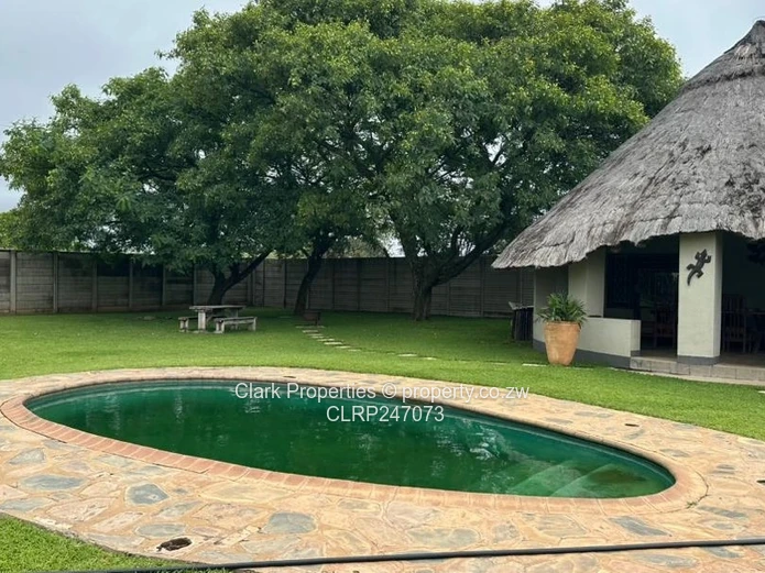 Expansive 4-Acre Property, Smallholding Lifestyle