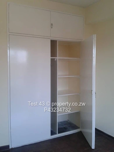 Sixth floor Chinamano Heights Apartment for rent