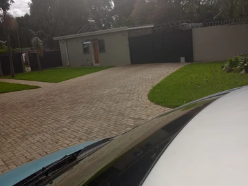 2 Bedroom Garden Flat