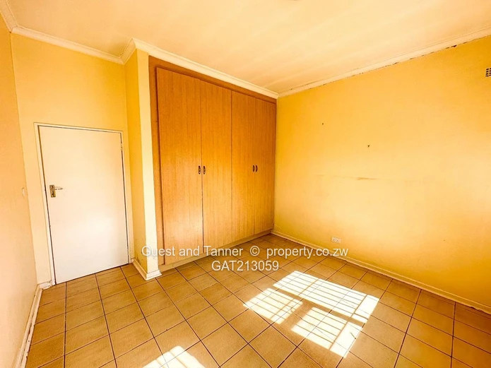 Spacious 4-Bedroom Greendale Apartment for Rent in Greendale