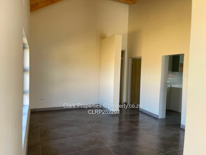 Modern unit available in Malbrough 