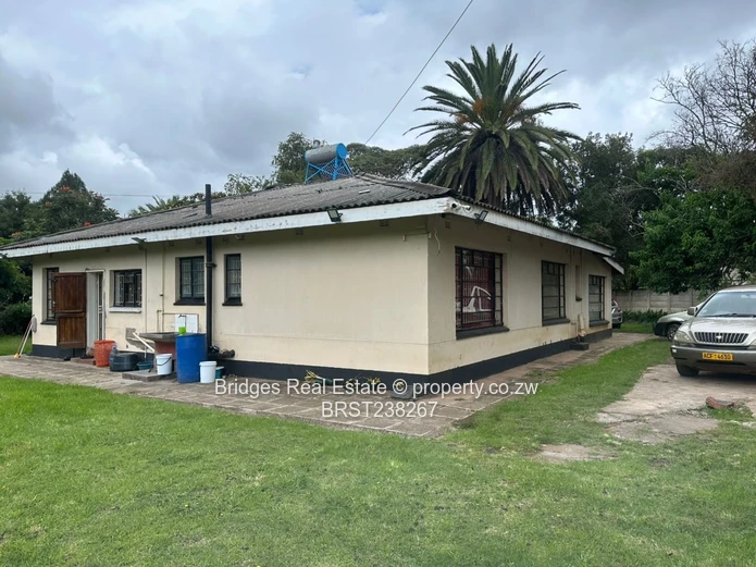 Greendale 4 bed house for sale with title deeds