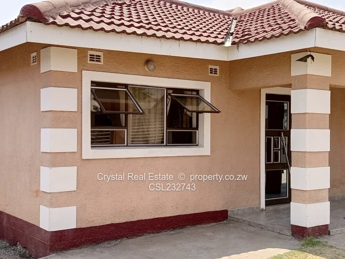 Mainway Meadows House for Sale (Sole Mandate)