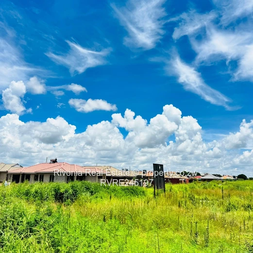 Glaudina 300Sqm Fully Serviced Stands 