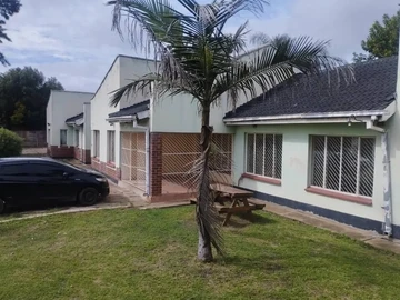 Spacious 5-Bedroom Home For Sale In New Marlboroug