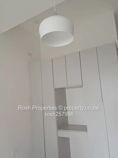 Modern 3-Bed Garden Flat with Borehole -Borrowdale West